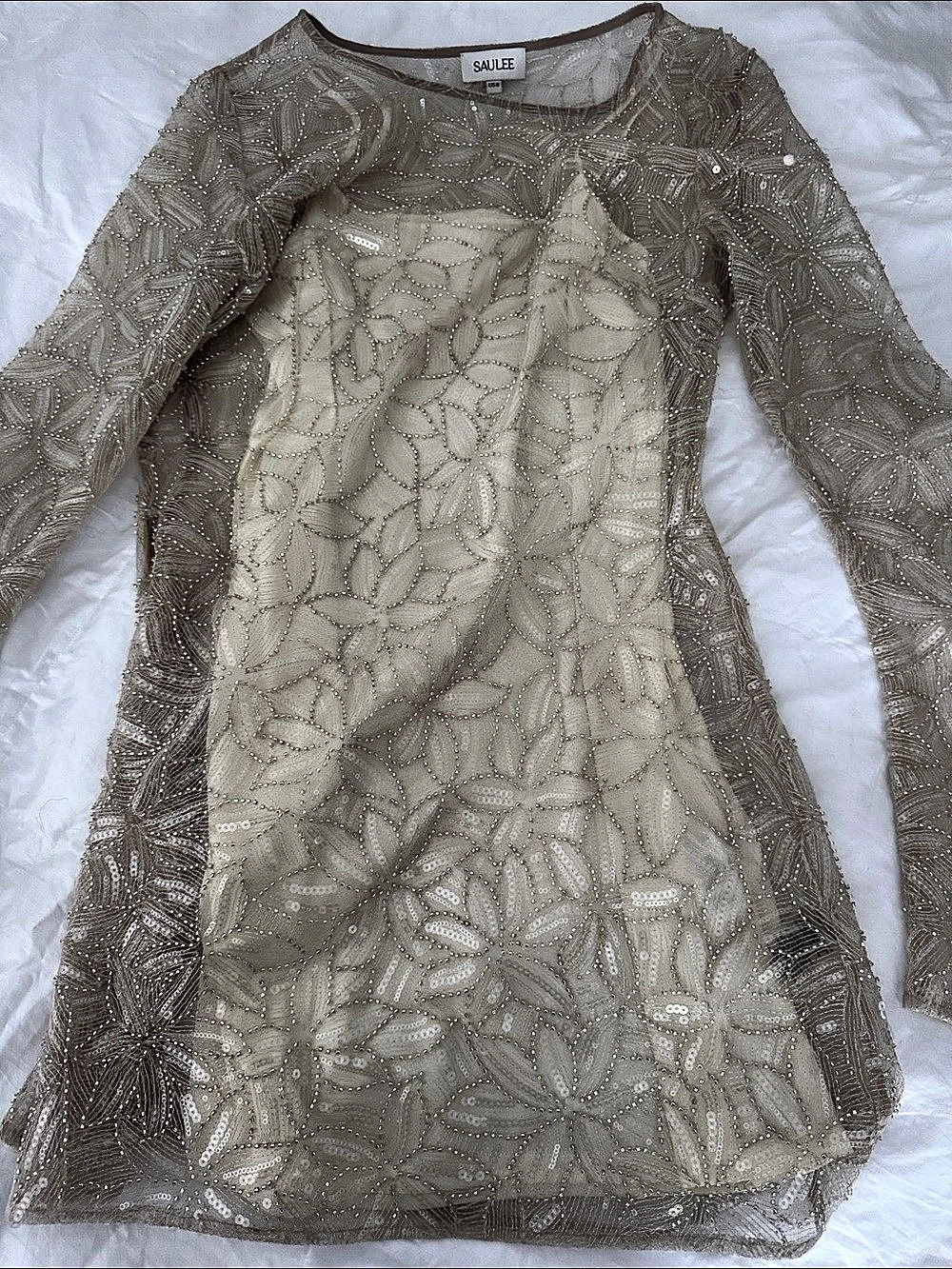 SAULEE Beaded Floral Mini Dress in Taupe & Cream Size 8 Like New - Picture 2 of 4